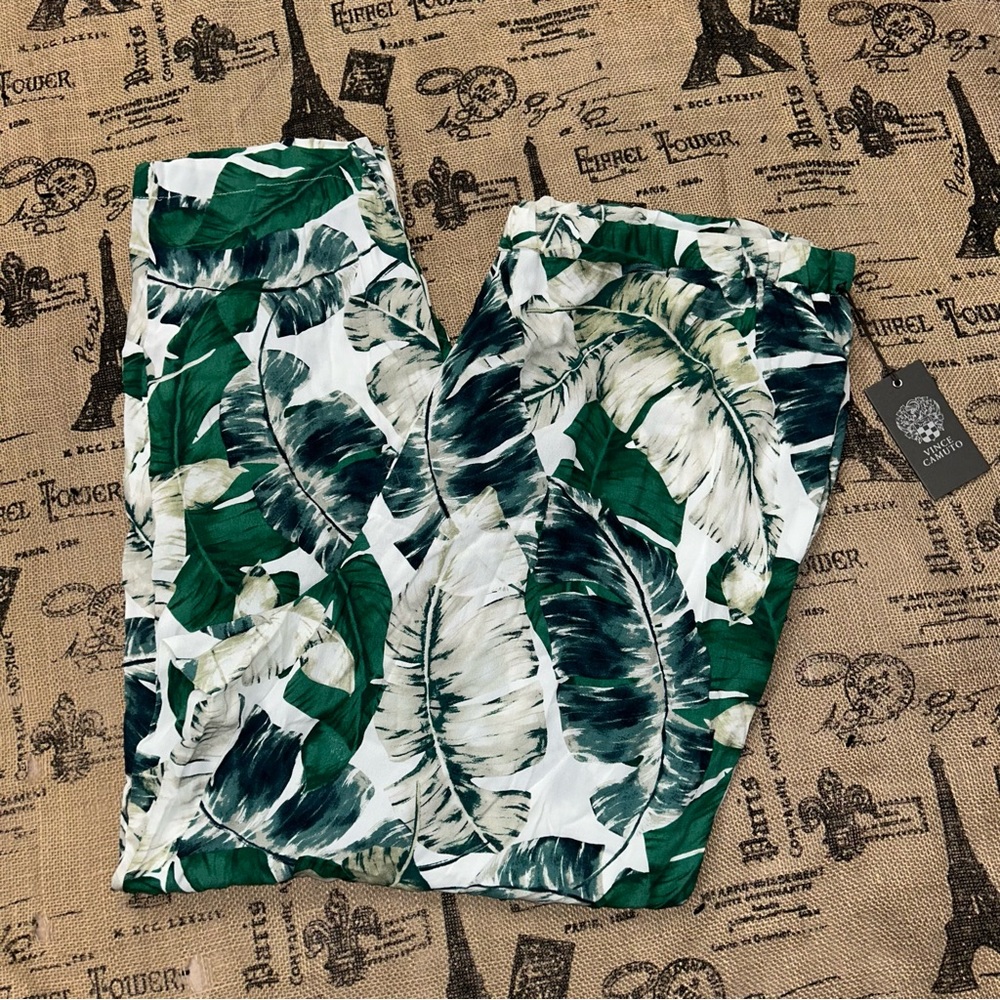 Vince Camuto NWT! Ivory/Green Tropical Leaf Print  Pull-On Ankle Pant Size XL